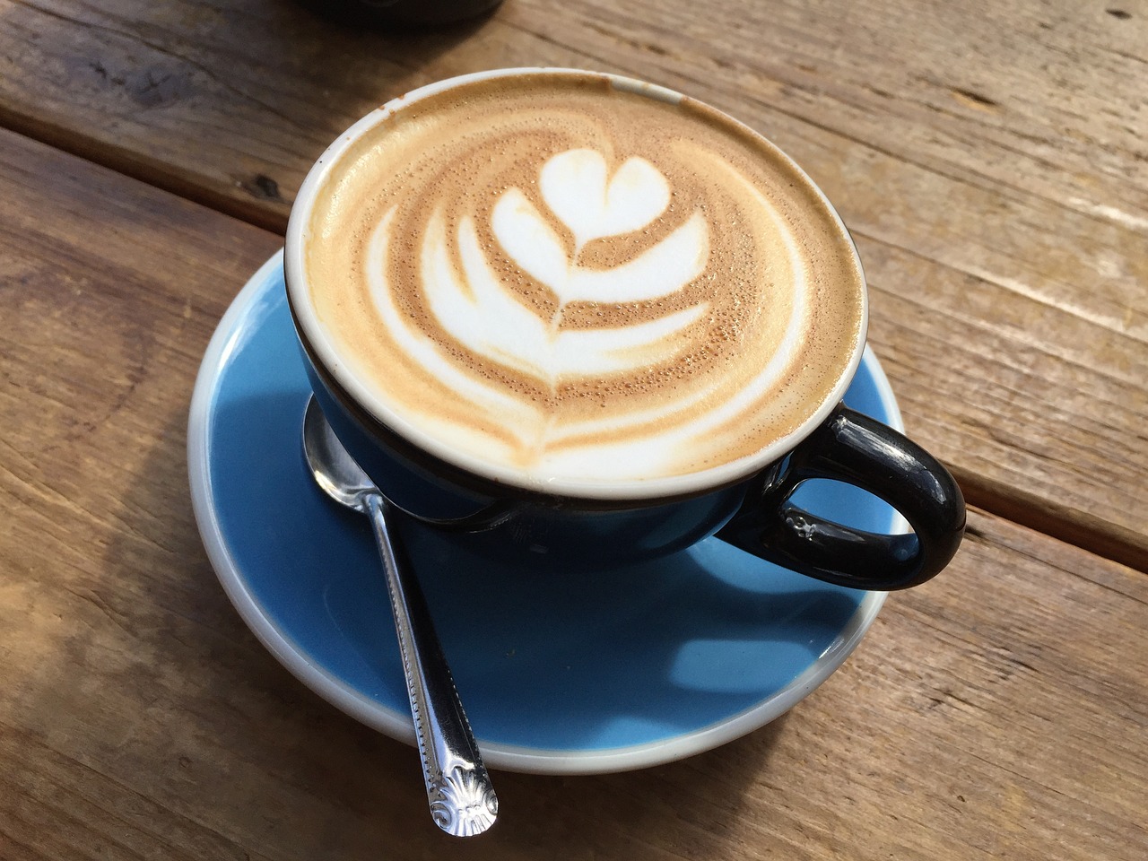 Dining at Local Cafés