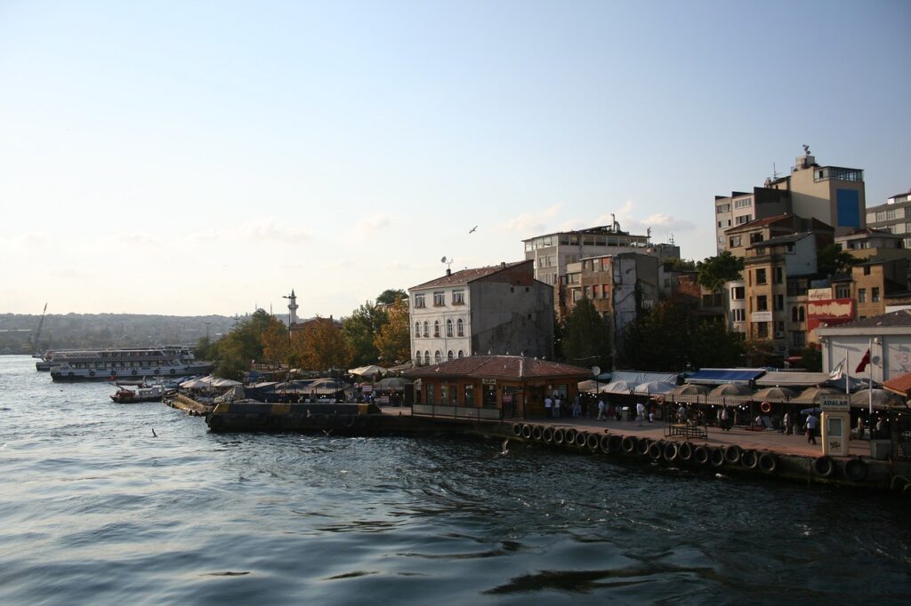 Why Eminönü is Ideal for History Buffs